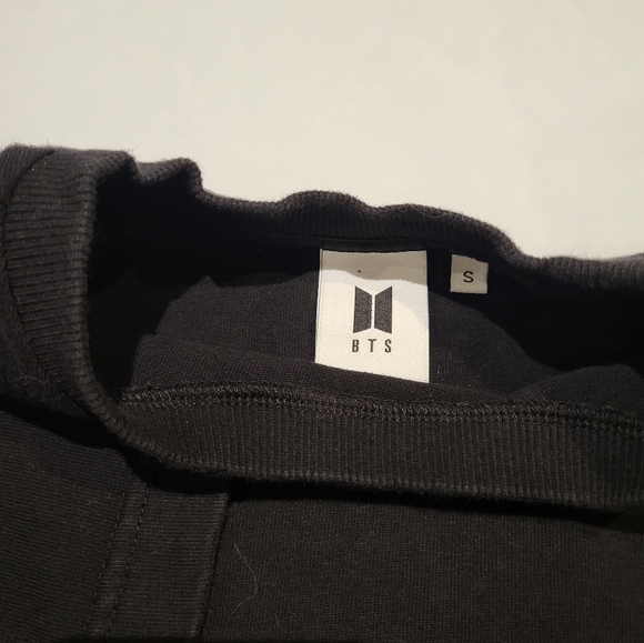 BTS band shirt. - Picture 3 of 3
